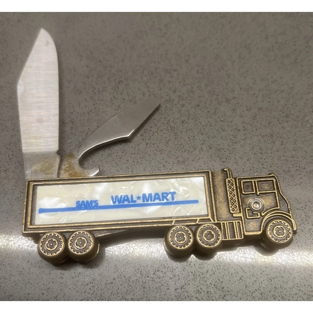 Vintage-SAM'S CLUB WAL-MART Promotional Semi Truck Pocketknife USA Made